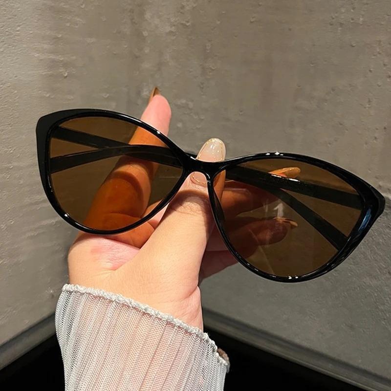 1Pc 레트로 프레임 고양이 눈 선글라스 여성 트렌디  - Women Fashion Glasses 리뷰 및 가격